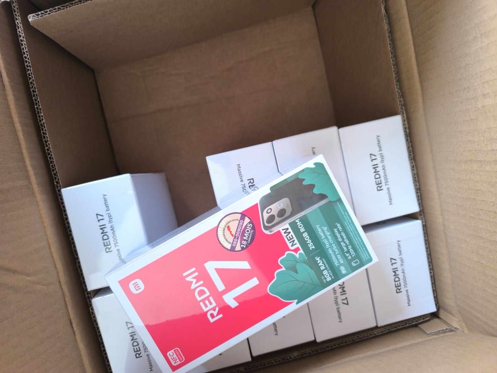 Accessoires et high-tech en rayon — Maroc Phone